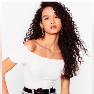 ✨NEW✨ Off The Shoulder Crop Top